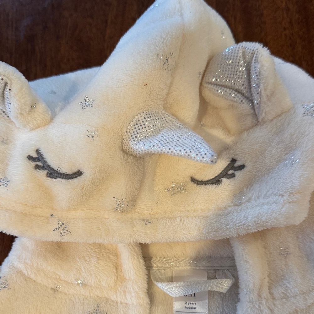 Adorable Baby GAP Kids Unicorn Robe - Picture 2 of 3